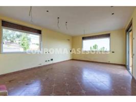 Venta de una espaciosa casa en Maçanet de la Selva photo 0