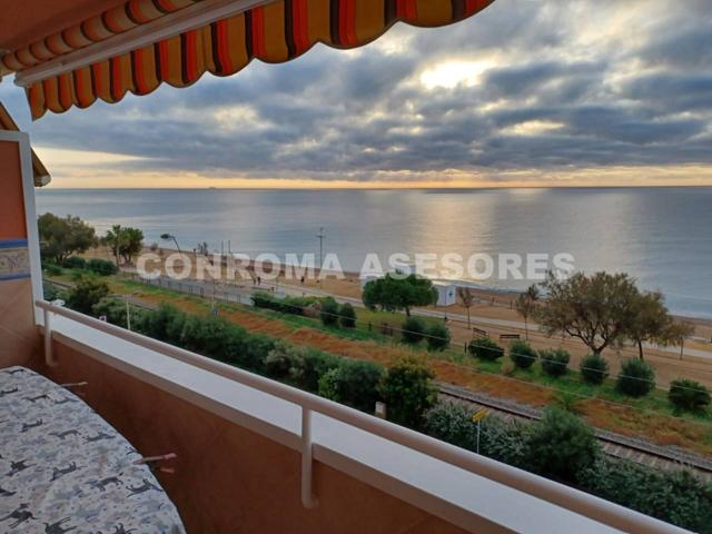 PRIMERA LINEA DE PLAYA Piso en venta 4h, 2b y 2 plazas de Parking PINEDA DE MAR photo 0