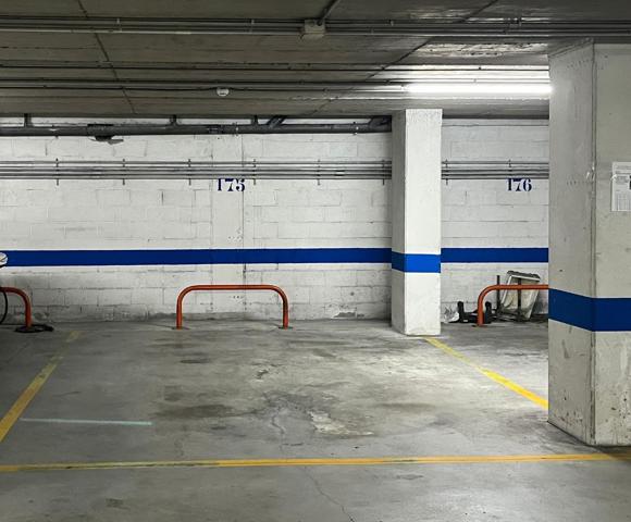 Parking En venta en Parte Vieja, Donostia - San Sebastian photo 0