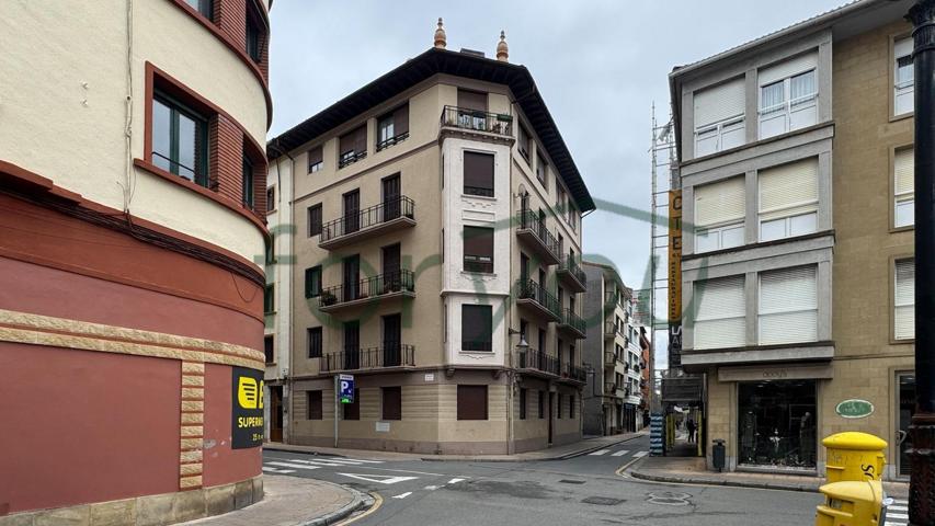 Descubre un Nuevo Hogar en Zarautz photo 0
