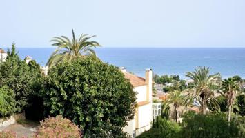 ¡BONITO APARTAMENTO DE 1 DORMITORIO, CON VISTAS AL MAR, A 700 METROS DE LA PLAYA! photo 0