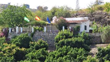 Exclusiva finca rústica en Canillas de Albaida photo 0