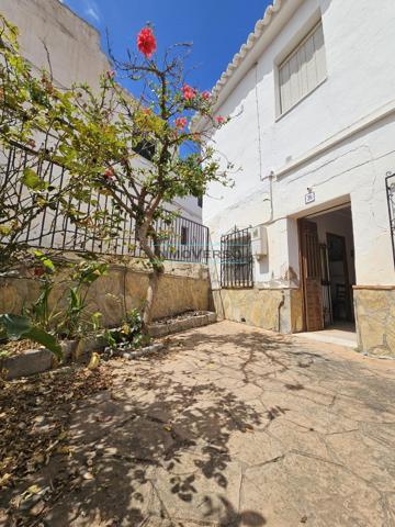 CASITA PARA REFORMAR EN EL CENTRO DE LOS ROMANES VIÑUELA photo 0