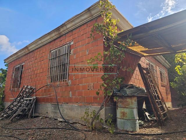 PROPIEDAD POR TERMINAR CON AGUA Y LUZ photo 0