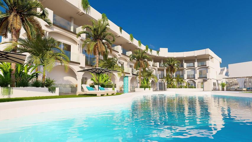 ¡APARTAMENTO DE 2 DORMITORIOS, 2 BAÑOS, TERRAZA, GARAJE, PISCINA, Y PISTA DE PADEL. A 1 KM DE LA PLAYA! photo 0
