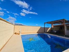 VILLA CON ENCANTO ANDALUZ EN LOS ROMANES photo 0