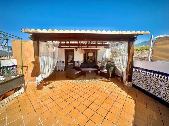 ÁTICO DUPLEX EN LA ZUBIA photo 0