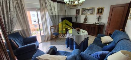 Fantástico Piso en el Barrio de Santana (Linares) photo 0