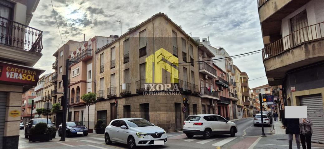 Gran Casa para Reformar en el Centro (Linares) photo 0