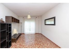 Piso en venta en Residencial Triana-Barrio Alto-Híjar photo 0