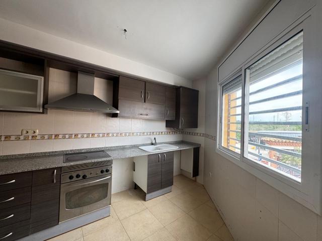 Casa en venta en Puigdelfí (Tarragona) photo 0