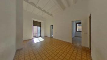 🏠 Piso en venta en calle Reial, Tarragona (Centro) photo 0