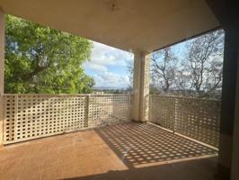 Espaciosa Chalet Adosada en Venta en Sant Jaume dels domenys (Tarragona) photo 0