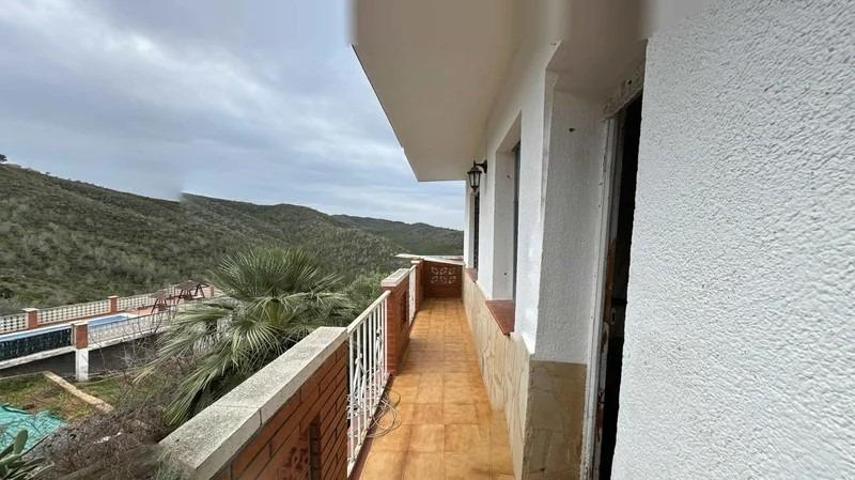 🏠 Espaciosa casa en venta en La Bisbal del Penedès, Tarragona photo 0