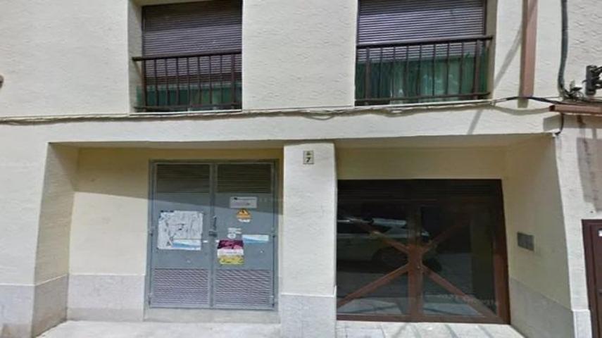 🏬 Local Comercial en Venta – Alcover (Plaza Cosme Vidal, Tarragona) photo 0