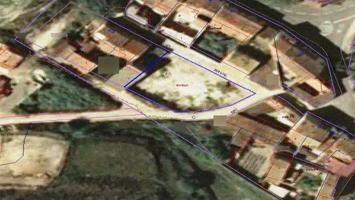 Terreno urbanizable en venta en La Sentiu de Sió, Lérida photo 0