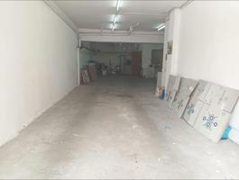 Local ALQUILADO en venta en el centro de Tàrrega (Lleida) photo 0