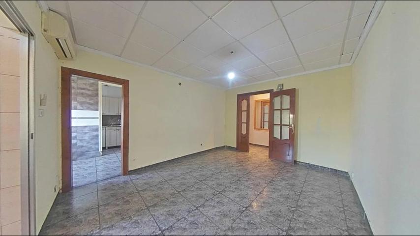 Piso amplio y luminoso en venta Torreforta (Tarragona) photo 0