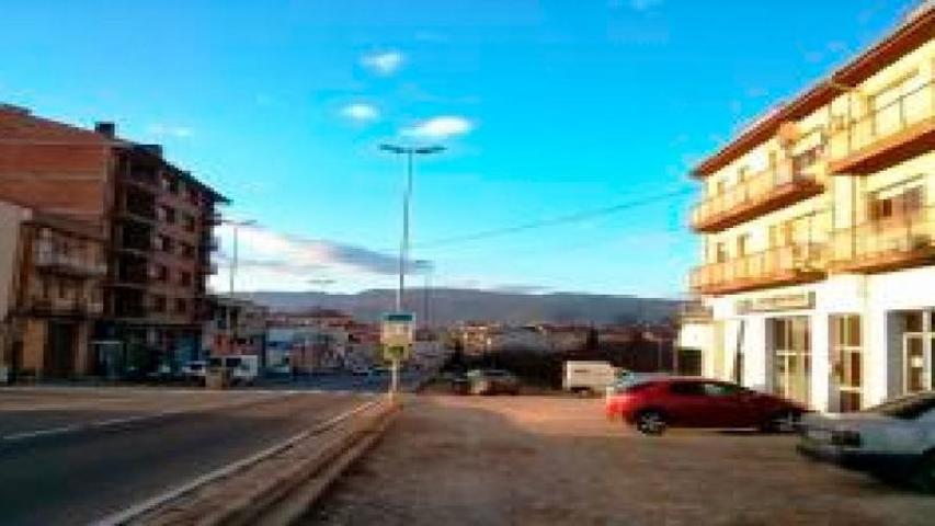 ALQUILADO. Piso en venta en Tremp (Lleida) photo 0