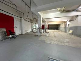Local comercial en venta en la calle Cintaires photo 0