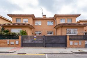 Unifamiliar Pareada En venta en Cambrils photo 0