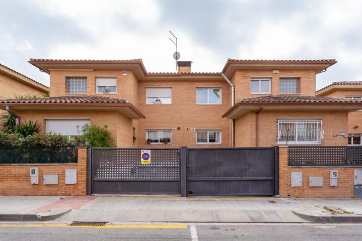 Unifamiliar Pareada En venta en Cambrils photo 0
