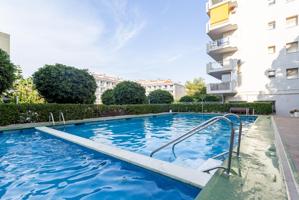 Piso En venta en Salou photo 0