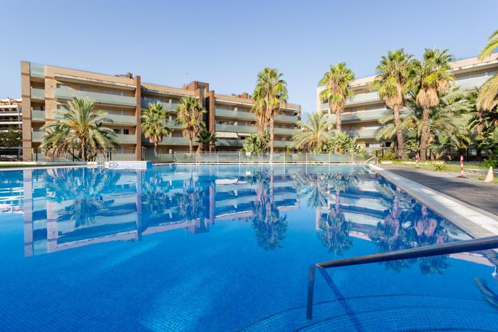 Piso En venta en Salou photo 0