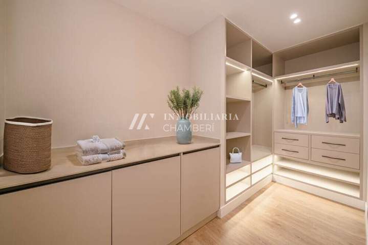 Vivienda de lujo en Calle Castelló photo 0