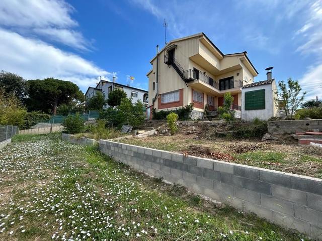 Villa En venta en Lliçà d'Amunt photo 0