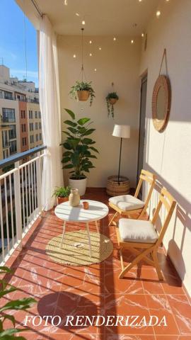 Piso En venta en Centro, Alicante photo 0