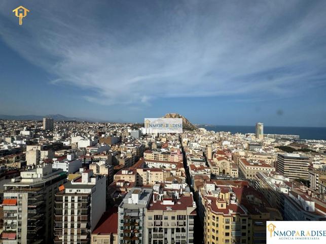 Piso En venta en Centro, Alicante photo 0