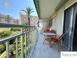 PISO EN VENTA EN EXCLUSIVA EN PAU 5 – SAN JUAN PLAYA, ALICANTE – VISTAS AL MAR Y URBANIZACIÓN CON PISCINA photo 0