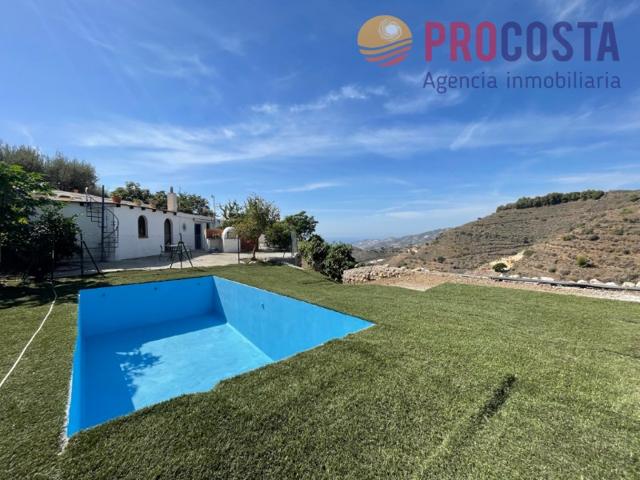 Casa En venta en Almuñécar photo 0