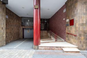 FANTASTICA PLAZA DE GARAJE EN EL CENTRO DE GRANADA photo 0