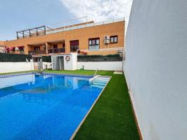 ARMILLA-JUNTO PARADA DE METRO. 3DORMITORIOS,2 BAÑOS, GARAJE,TRASTERO Y PISCINA. photo 0