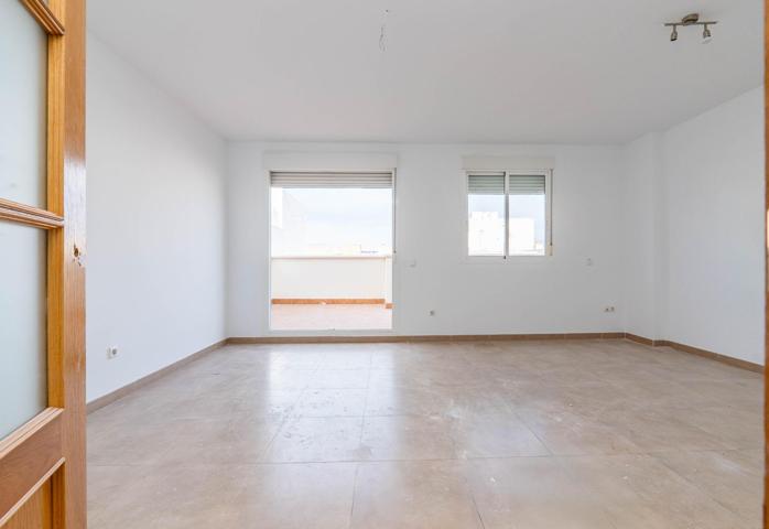 Moderno Ático en el Corazón de Almería - Barrio Los Molinos photo 0