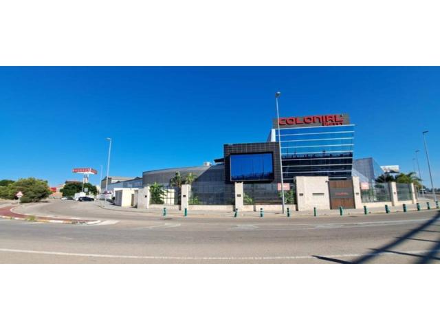 Se vende conjunto de naves industriales junto IKEA !!! photo 0