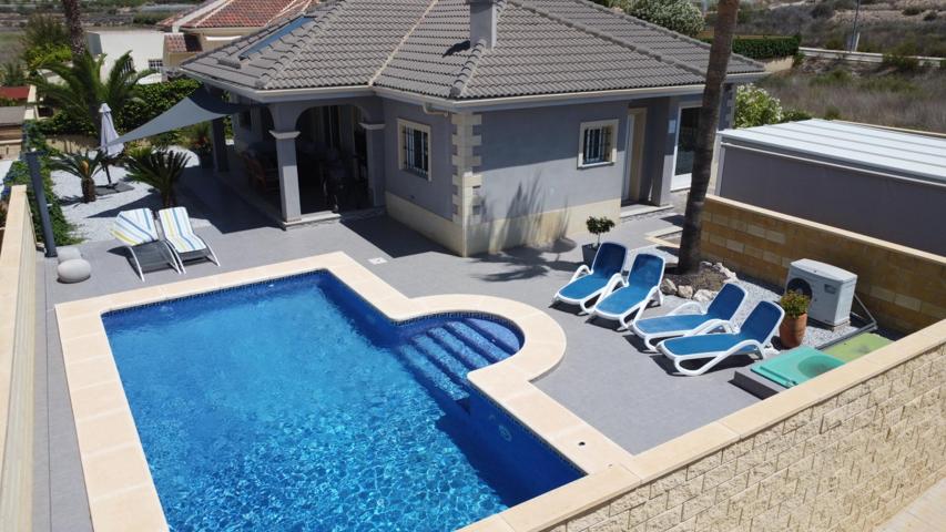 SE VENDE CHALET EN LA ROMANA (ALICANTE)SPAIN photo 0