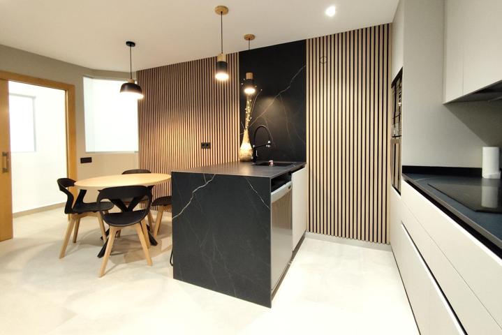 VIVIENDA TOTALMENTE REFORMADA photo 0