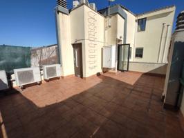 Duplex en venta en Sant Esteve Sesrovires photo 0