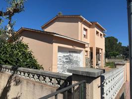 Casa unifamiliar en venta en Vilamalla photo 0