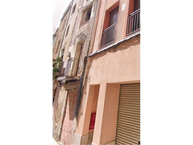 Casa adosada en venta en Valls photo 0