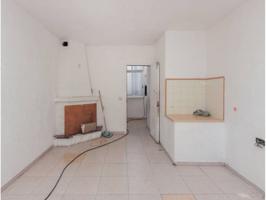 Casa en venta en Centre(43204) photo 0