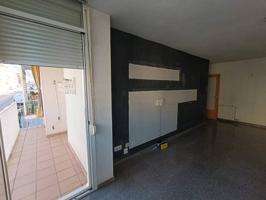 Piso en venta en Esparreguera photo 0