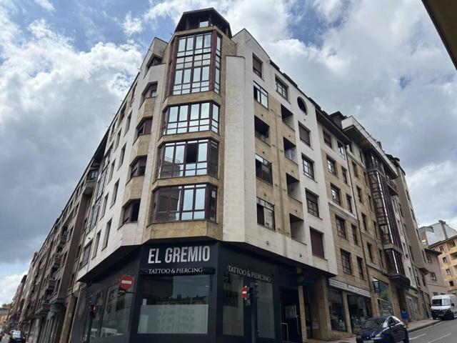 Venta de piso en Oviedo photo 0