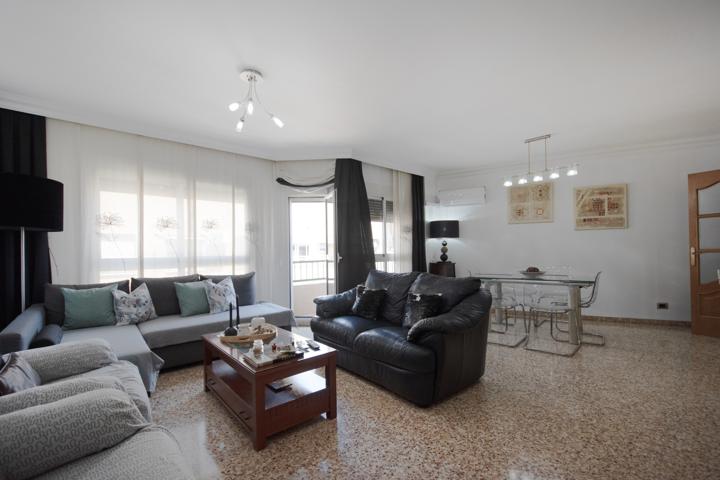 Piso En venta en Gabriela Mistral, Torrent photo 0