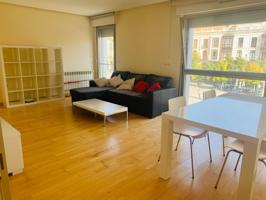 Apartamento en alquiler plaza Santa Teresa 12, Ávila photo 0