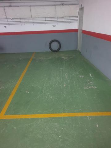 Alquiler plaza de garaje calle Capitan Peñas 29, Ávila photo 0