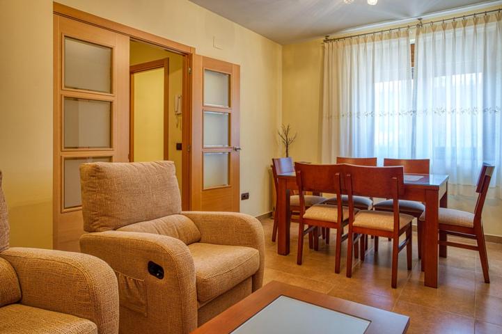Chalet adosado en venta calle Cardenal Cisneros, Ávila photo 0